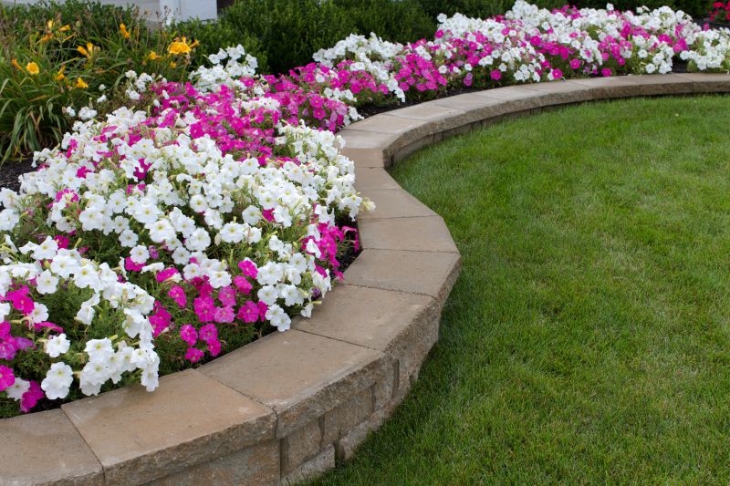 Flower Bed Maintenance in Honolulu, HI
